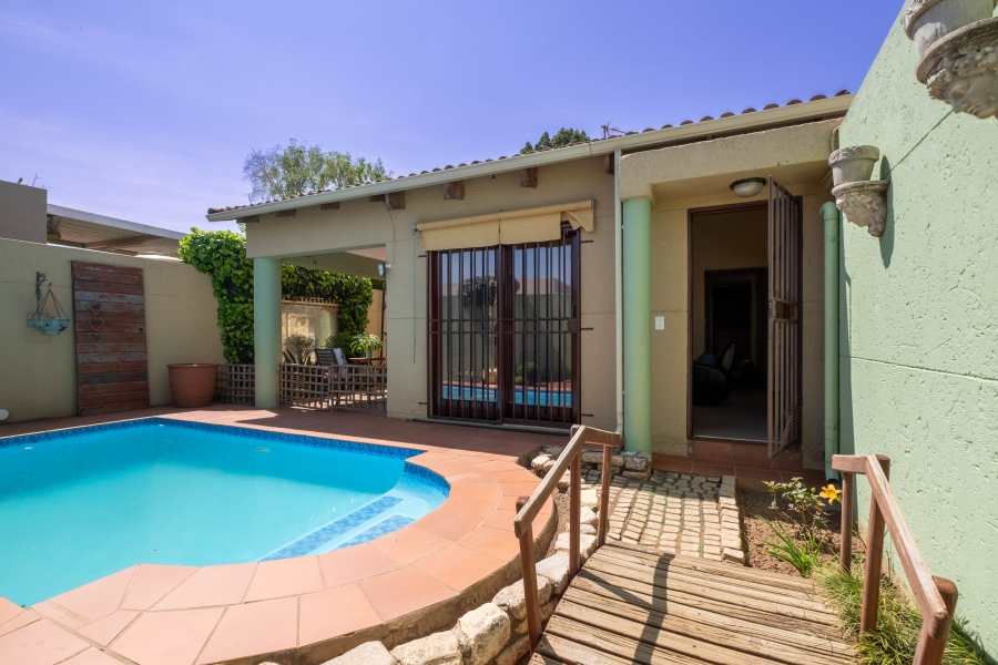 2 Bedroom Property for Sale in Bergbron Gauteng