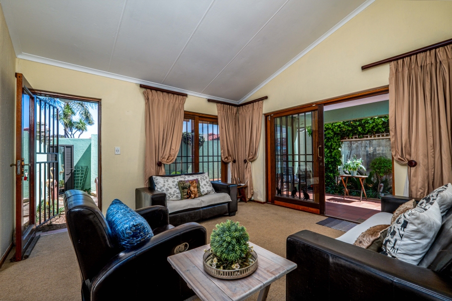 2 Bedroom Property for Sale in Bergbron Gauteng