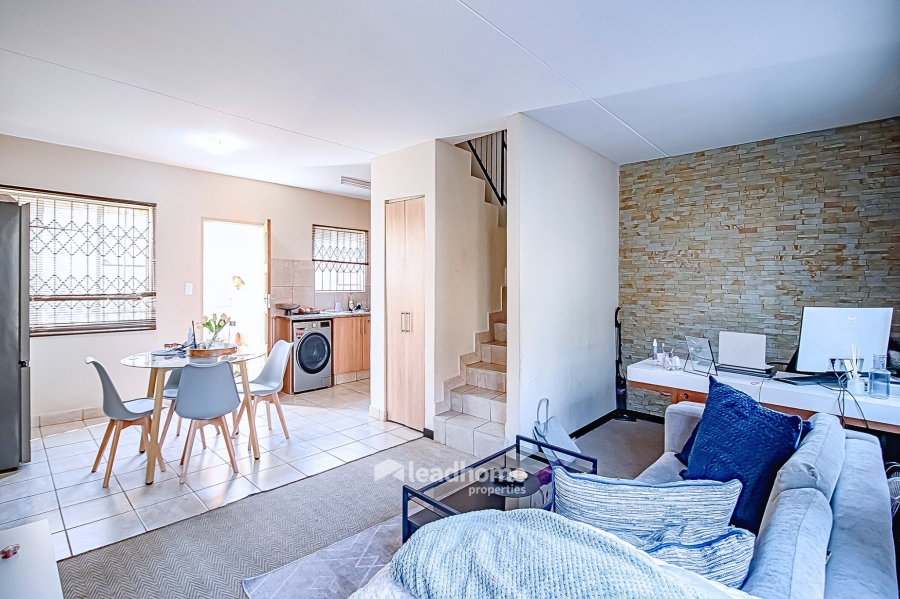 2 Bedroom Property for Sale in Annlin Gauteng