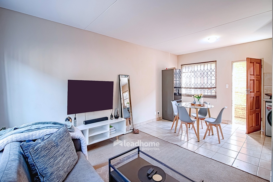 2 Bedroom Property for Sale in Annlin Gauteng