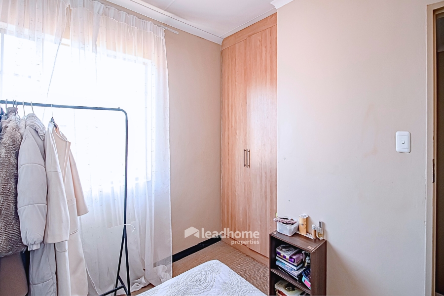 2 Bedroom Property for Sale in Annlin Gauteng