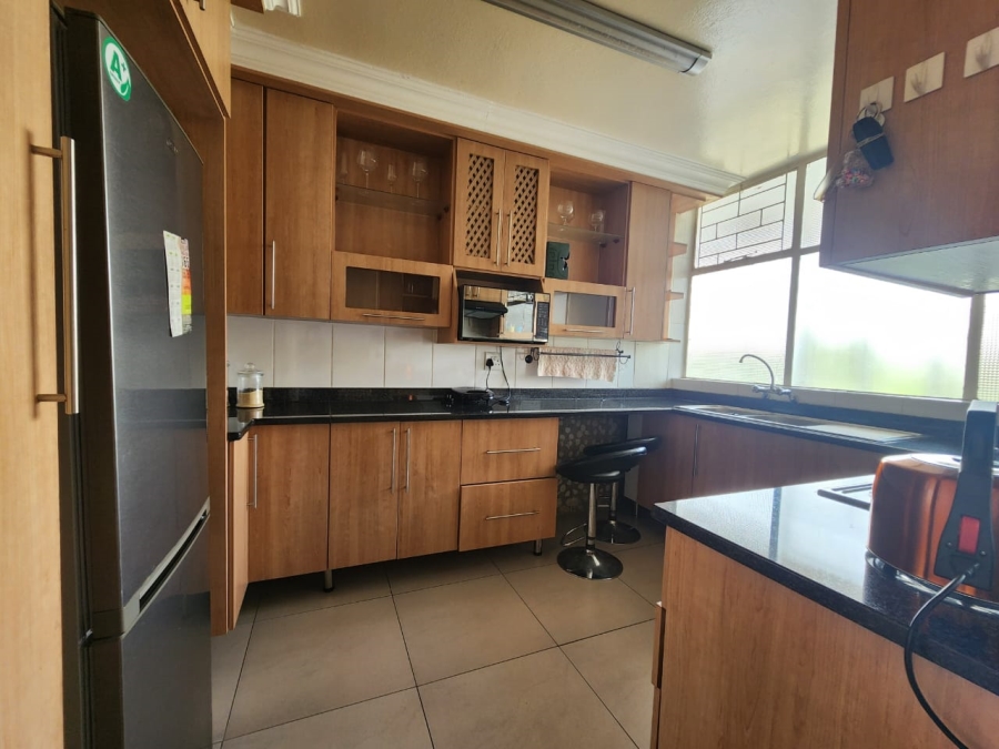 3 Bedroom Property for Sale in Three Rivers Proper Gauteng