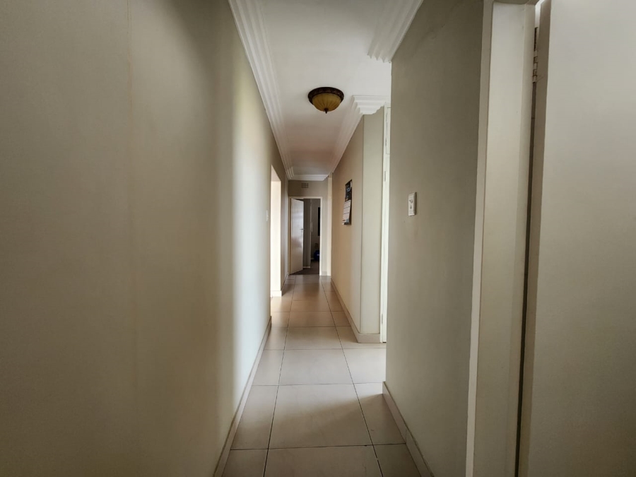 3 Bedroom Property for Sale in Three Rivers Proper Gauteng
