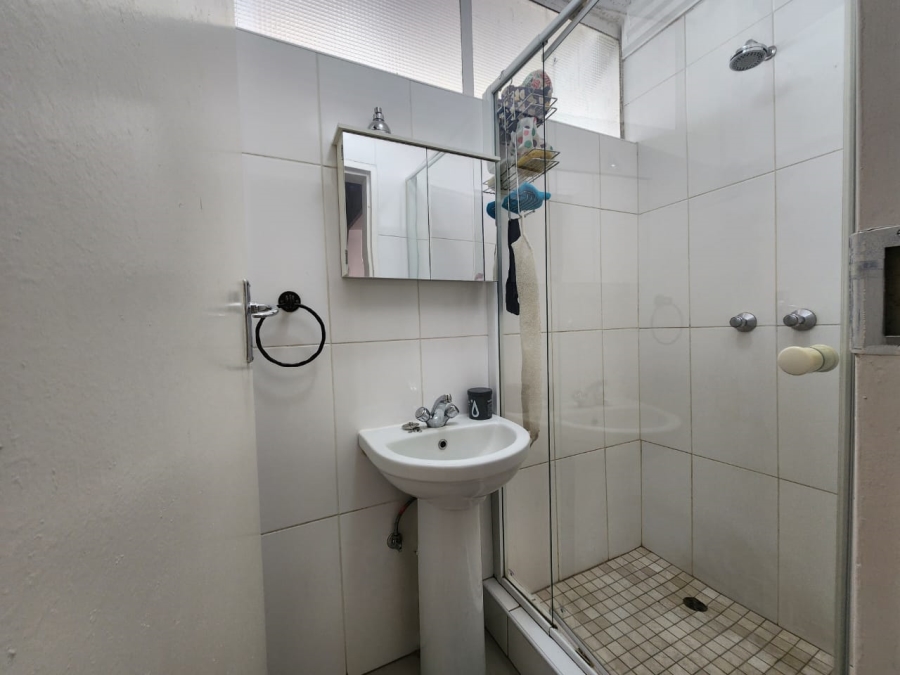 3 Bedroom Property for Sale in Three Rivers Proper Gauteng