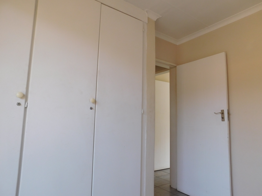 2 Bedroom Property for Sale in Kilner Park Gauteng