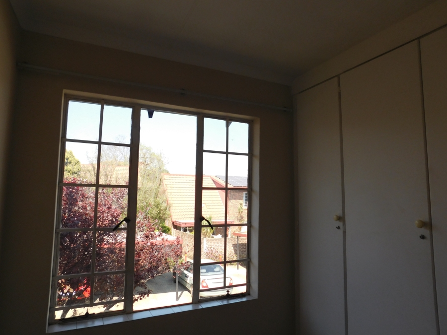 2 Bedroom Property for Sale in Kilner Park Gauteng