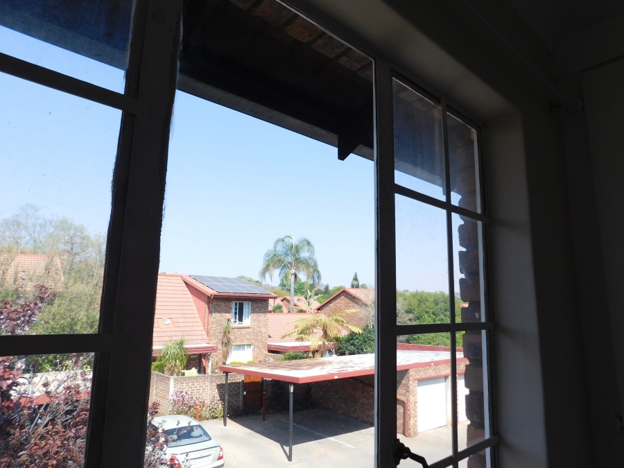 2 Bedroom Property for Sale in Kilner Park Gauteng
