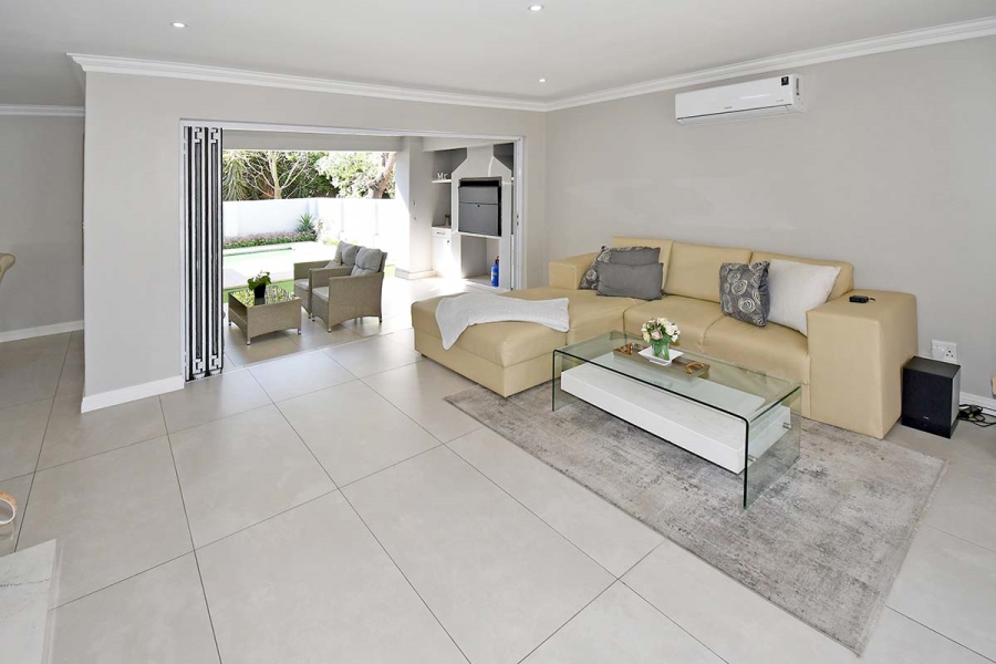 3 Bedroom Property for Sale in Greenstone Hill Gauteng