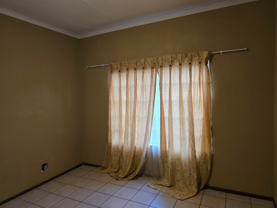 2 Bedroom Property for Sale in Primrose Gauteng