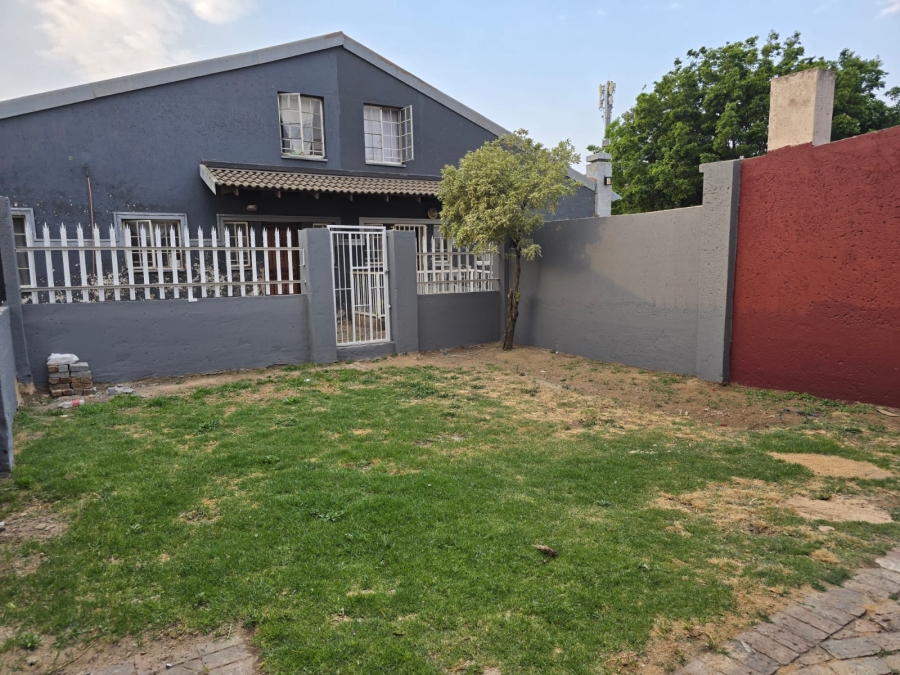 2 Bedroom Property for Sale in Primrose Gauteng