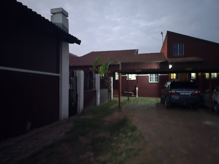 2 Bedroom Property for Sale in Primrose Gauteng