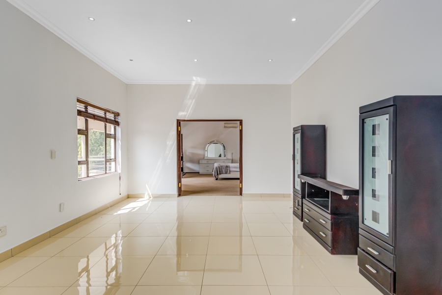6 Bedroom Property for Sale in Summerset Gauteng