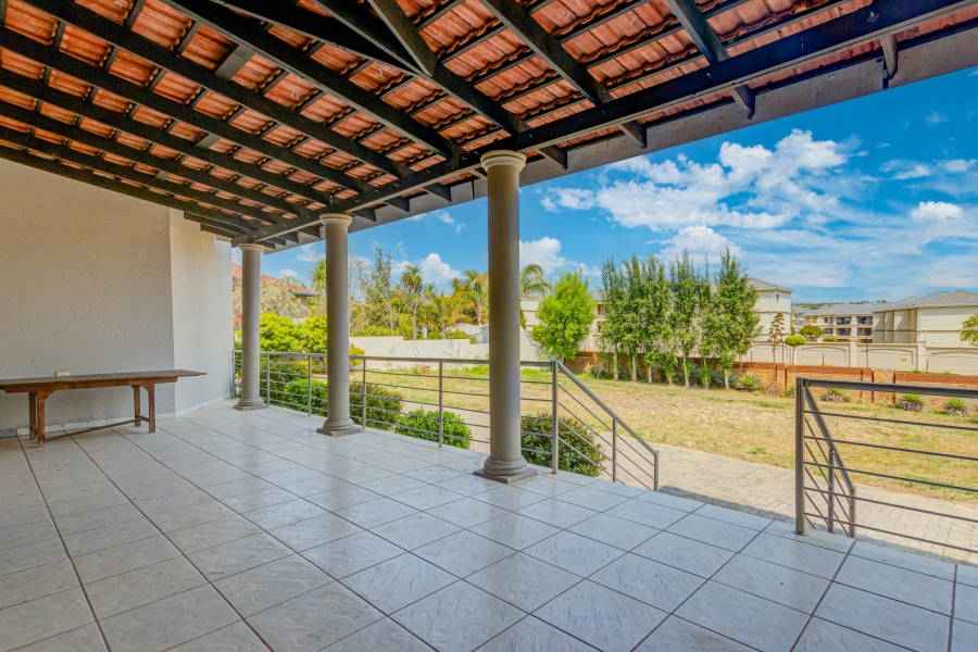 6 Bedroom Property for Sale in Summerset Gauteng