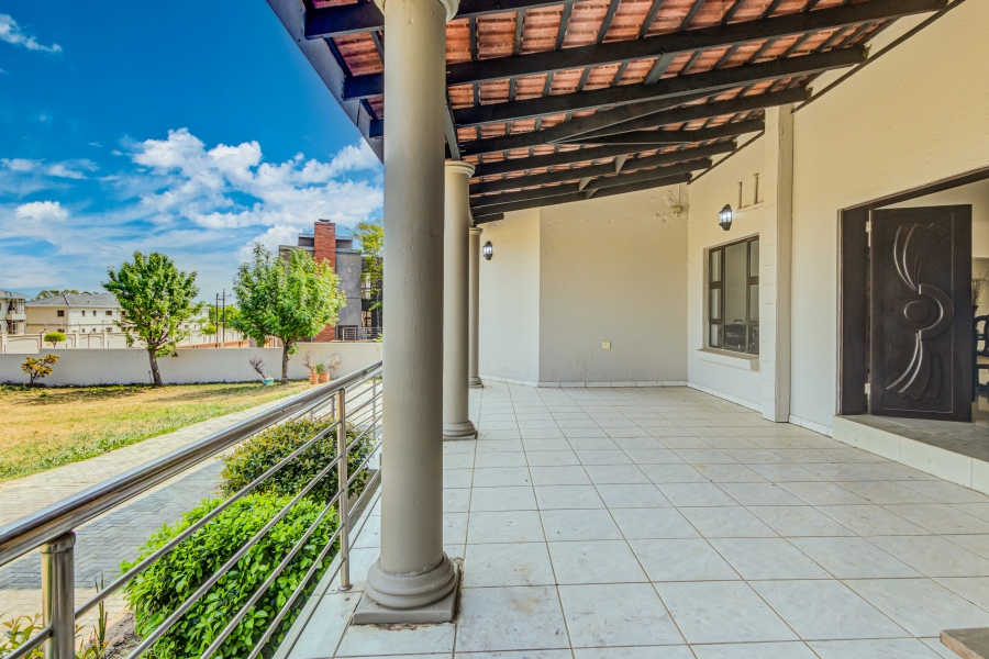 6 Bedroom Property for Sale in Summerset Gauteng