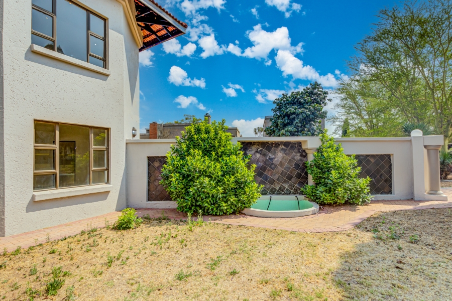 6 Bedroom Property for Sale in Summerset Gauteng