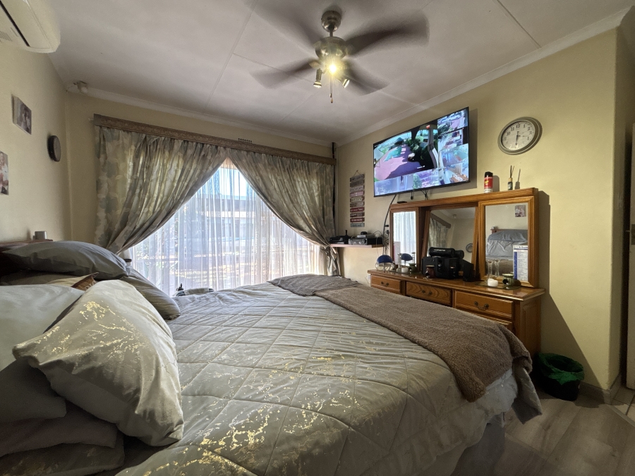 4 Bedroom Property for Sale in Parkrand Gauteng