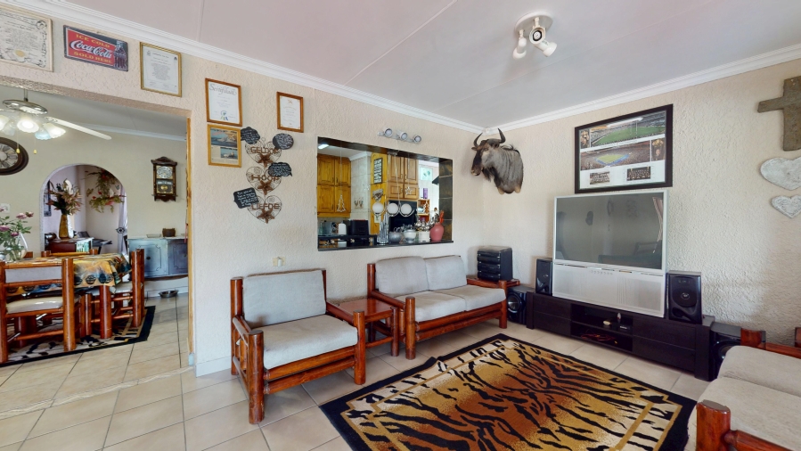 4 Bedroom Property for Sale in Parkrand Gauteng