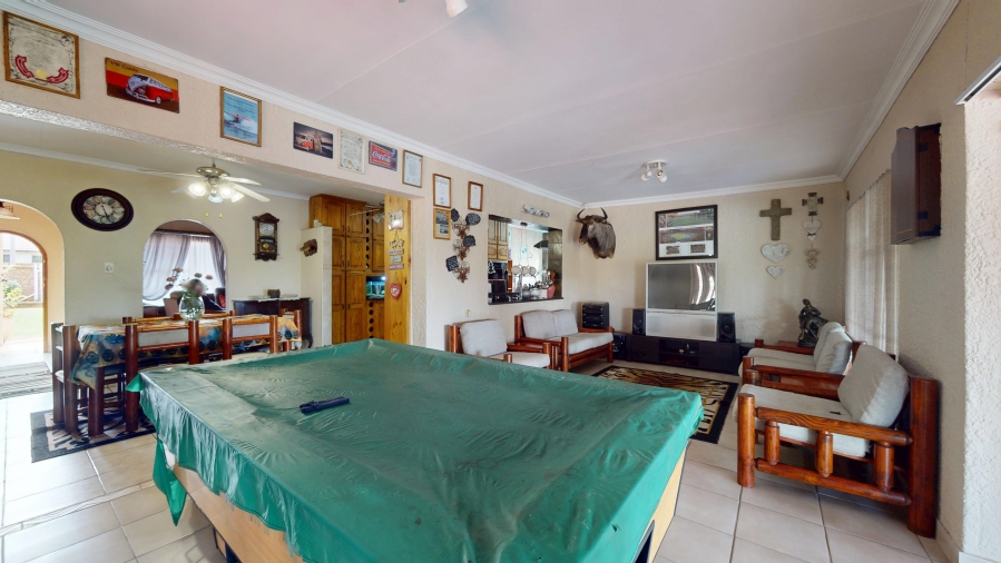 4 Bedroom Property for Sale in Parkrand Gauteng