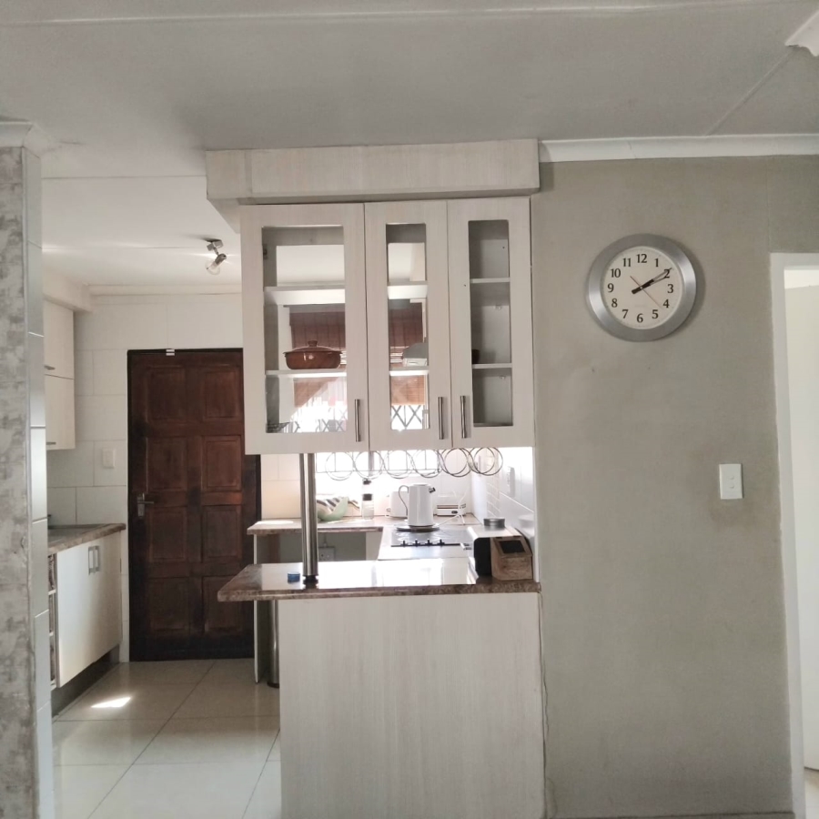 3 Bedroom Property for Sale in Blue Hills Gauteng