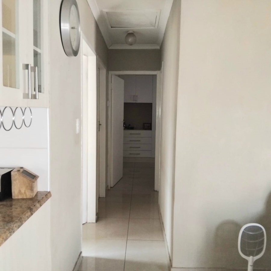 3 Bedroom Property for Sale in Blue Hills Gauteng
