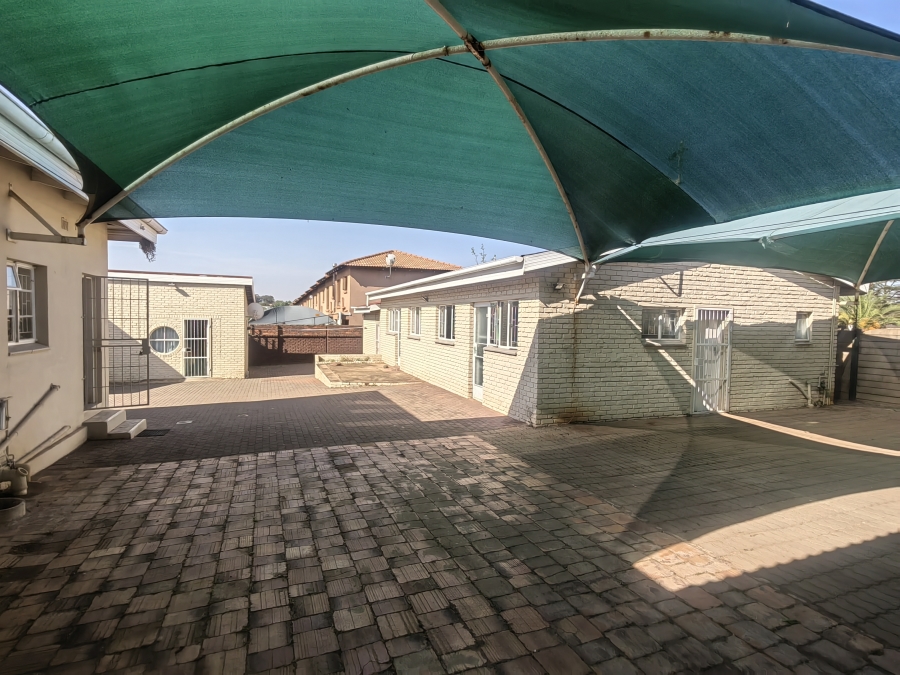 3 Bedroom Property for Sale in Rensburg Gauteng