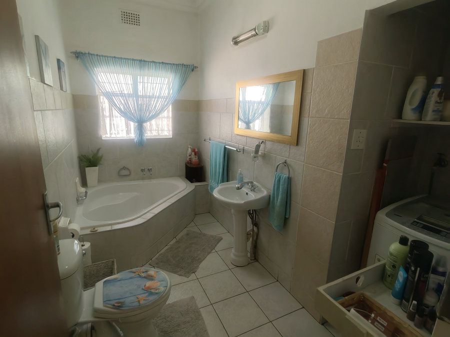 3 Bedroom Property for Sale in Rensburg Gauteng