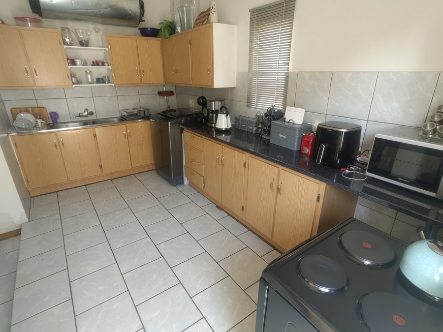 3 Bedroom Property for Sale in Rensburg Gauteng
