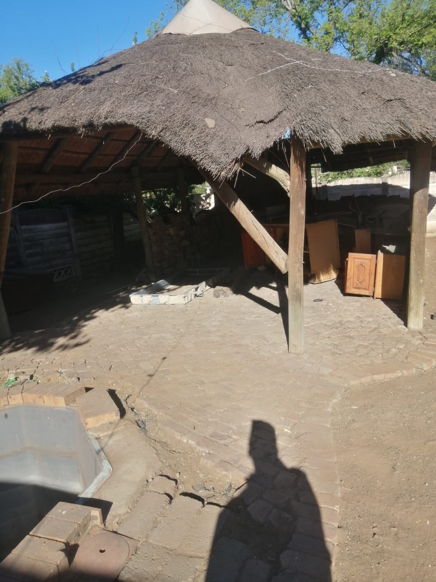 4 Bedroom Property for Sale in Vanderbijlpark CW 5 Gauteng