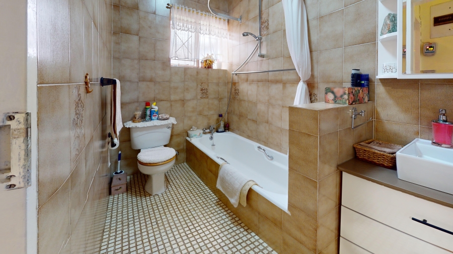 4 Bedroom Property for Sale in Parkdene Gauteng
