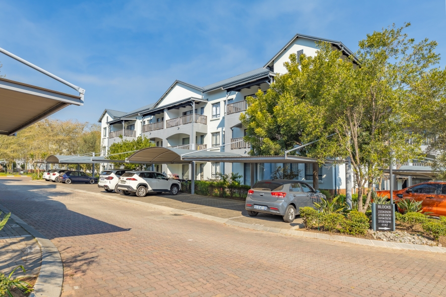 To Let 2 Bedroom Property for Rent in Broadacres Gauteng