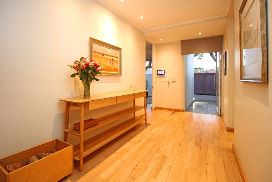 2 Bedroom Property for Sale in Parkhurst Gauteng