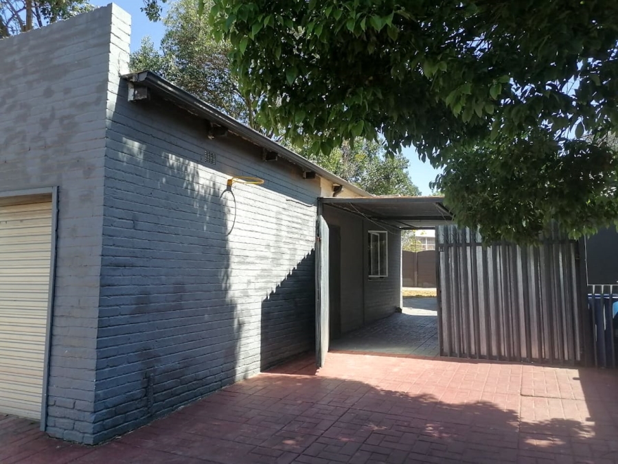 3 Bedroom Property for Sale in Birchleigh Gauteng
