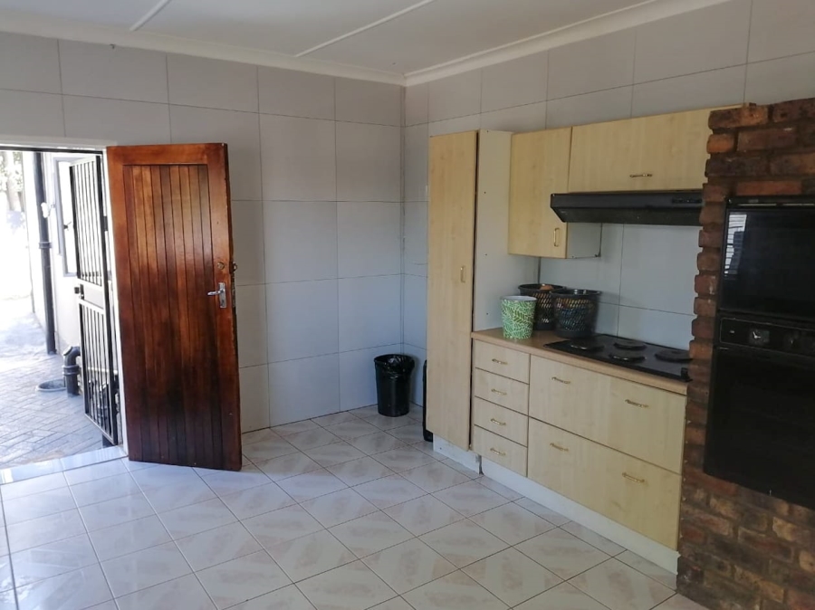 3 Bedroom Property for Sale in Birchleigh Gauteng