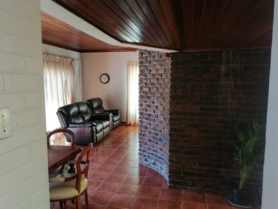 3 Bedroom Property for Sale in Birchleigh Gauteng