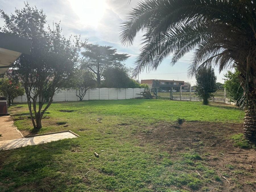 4 Bedroom Property for Sale in Three Rivers Gauteng