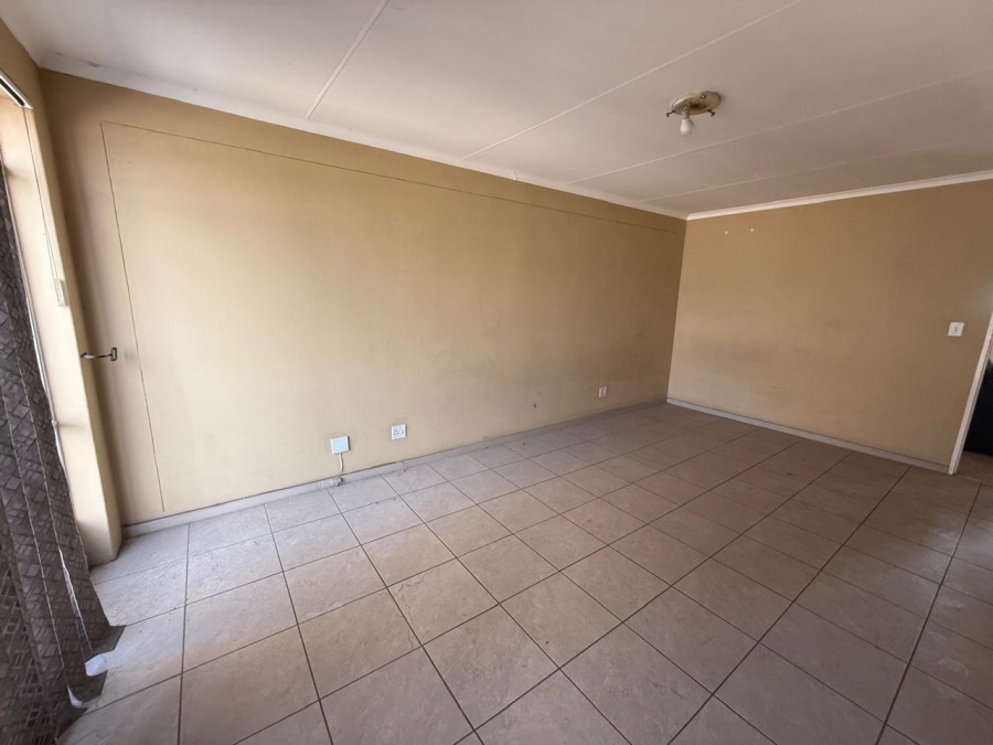 2 Bedroom Property for Sale in Vanderbijlpark SE 1 Gauteng