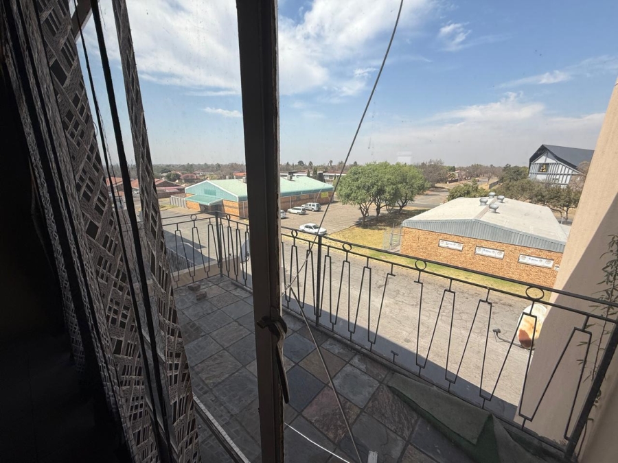 2 Bedroom Property for Sale in Vanderbijlpark SE 1 Gauteng