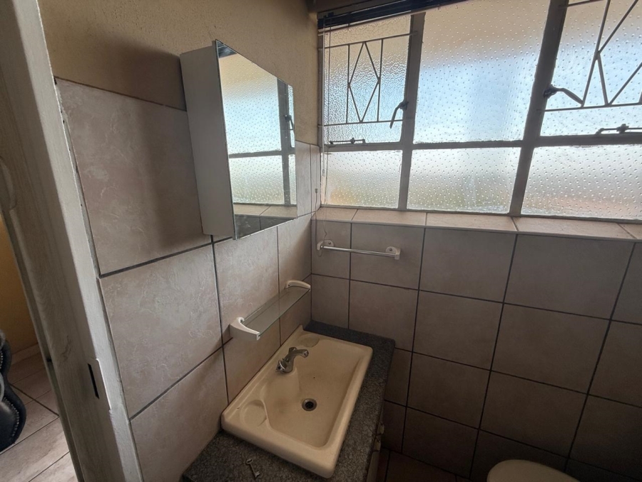 2 Bedroom Property for Sale in Vanderbijlpark SE 1 Gauteng