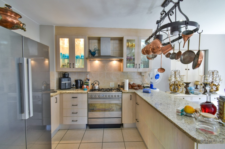 4 Bedroom Property for Sale in Rietvalleirand Gauteng