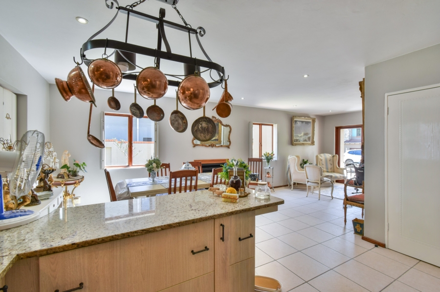 4 Bedroom Property for Sale in Rietvalleirand Gauteng