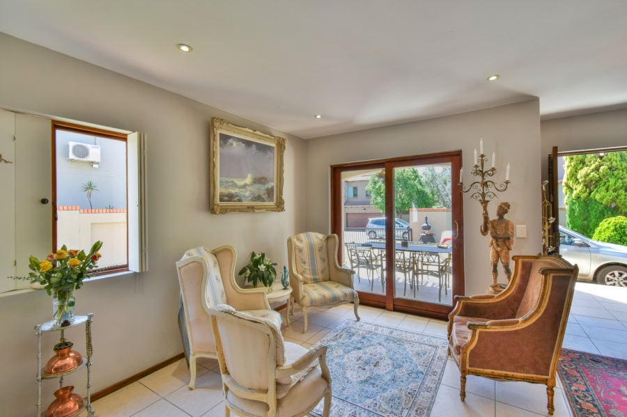 4 Bedroom Property for Sale in Rietvalleirand Gauteng