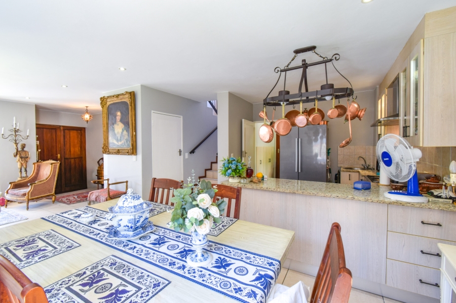 4 Bedroom Property for Sale in Rietvalleirand Gauteng