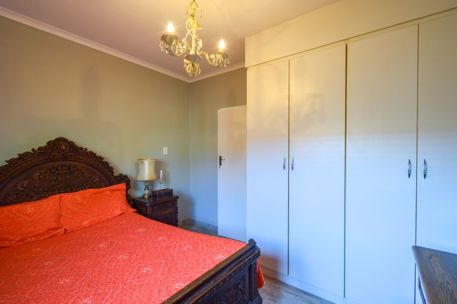 4 Bedroom Property for Sale in Rietvalleirand Gauteng
