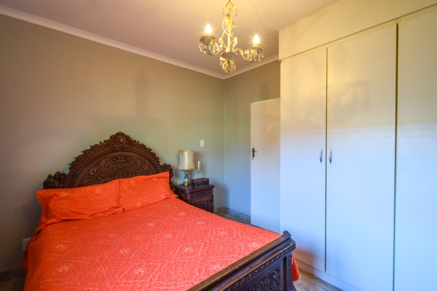 4 Bedroom Property for Sale in Rietvalleirand Gauteng