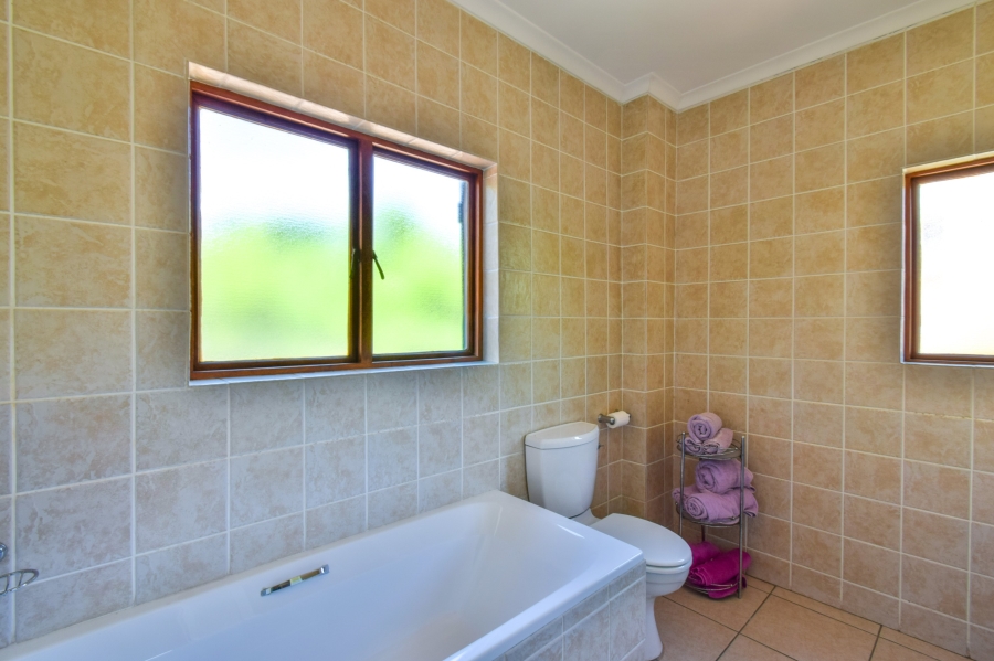 4 Bedroom Property for Sale in Rietvalleirand Gauteng