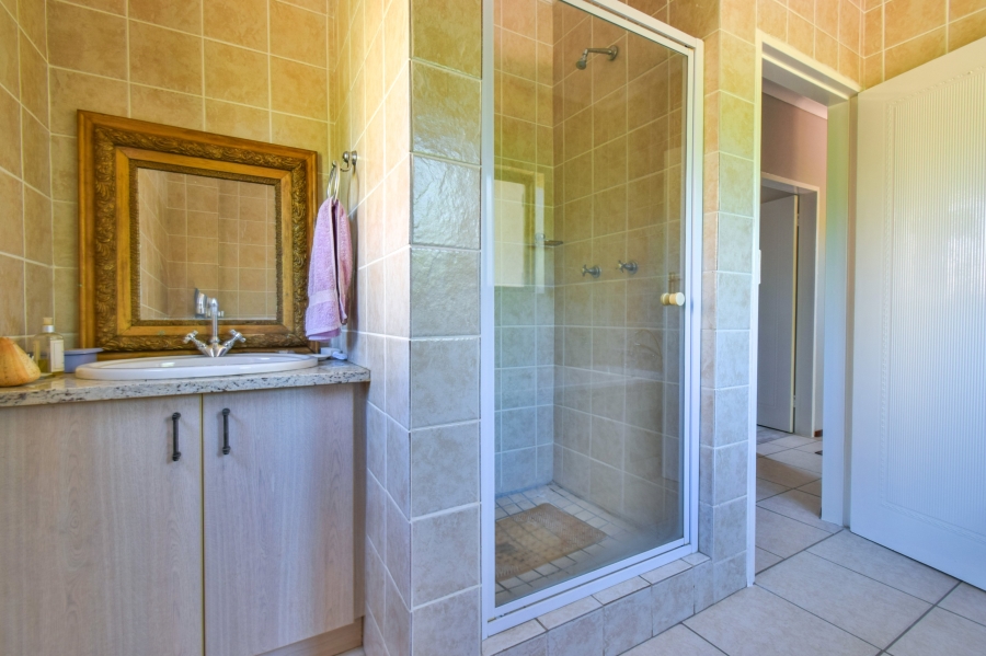 4 Bedroom Property for Sale in Rietvalleirand Gauteng