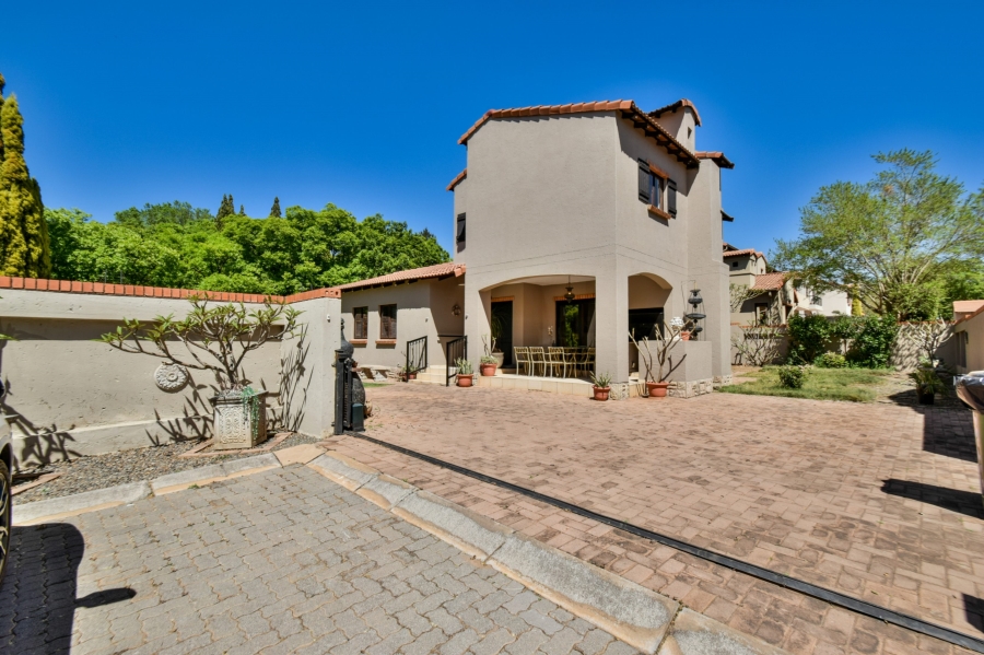 4 Bedroom Property for Sale in Rietvalleirand Gauteng