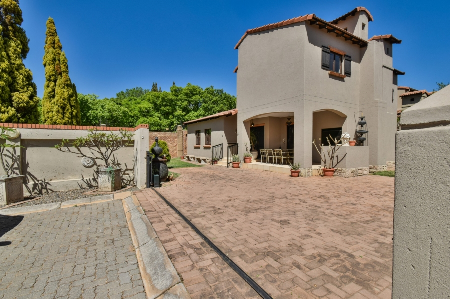 4 Bedroom Property for Sale in Rietvalleirand Gauteng