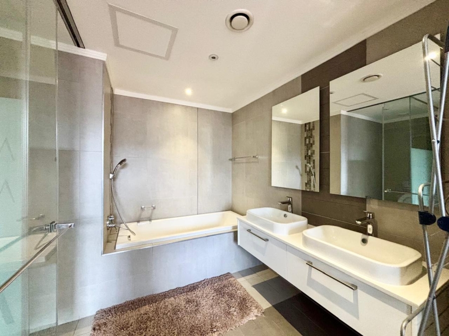 To Let 2 Bedroom Property for Rent in Morningside Gauteng
