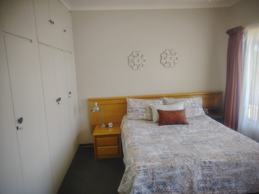 2 Bedroom Property for Sale in Greenhills Gauteng